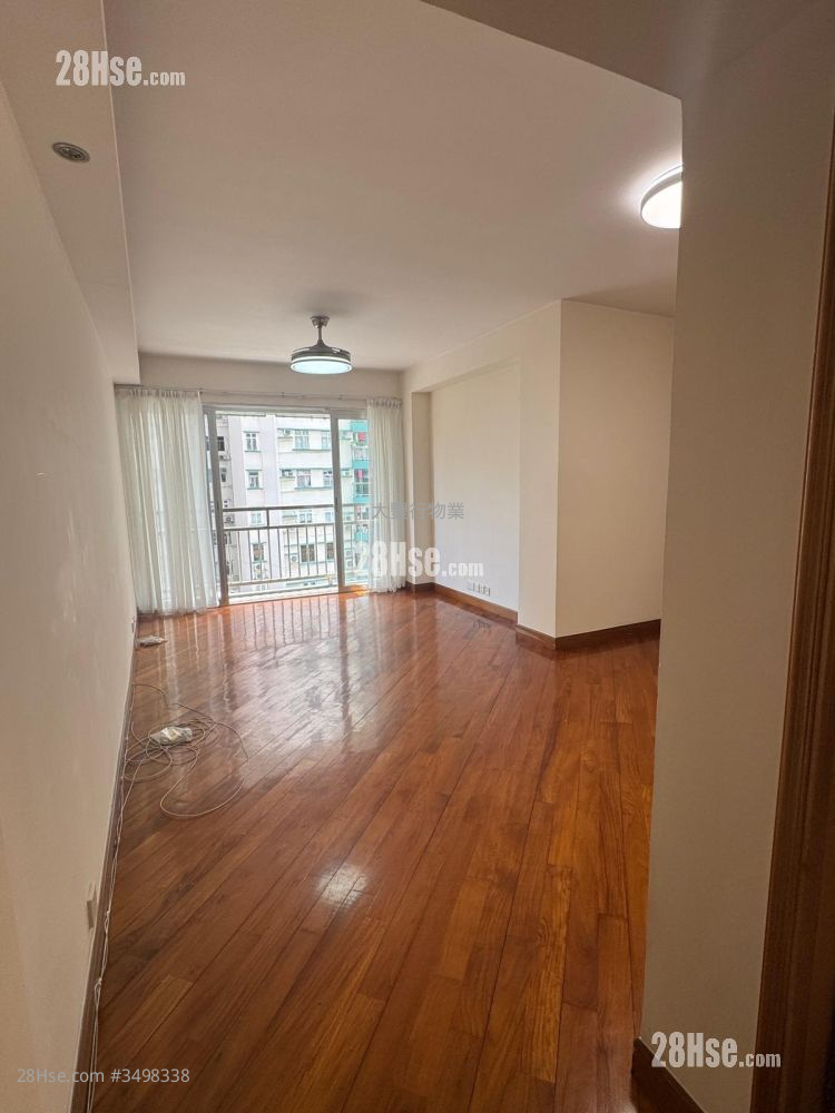 Harrison Court Sell 3 Bedrooms , 2 Bathrooms 766 ft²