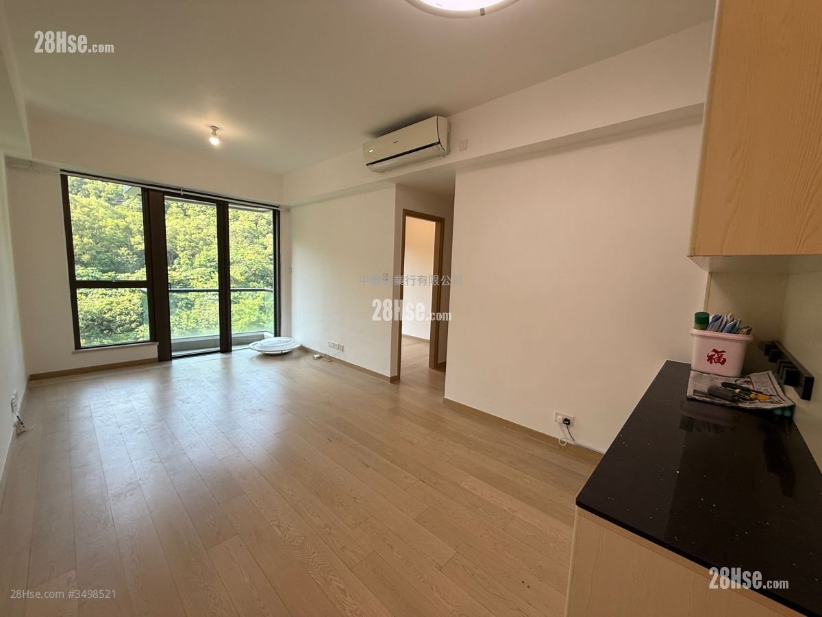 Dragons Range Rental 690 ft²