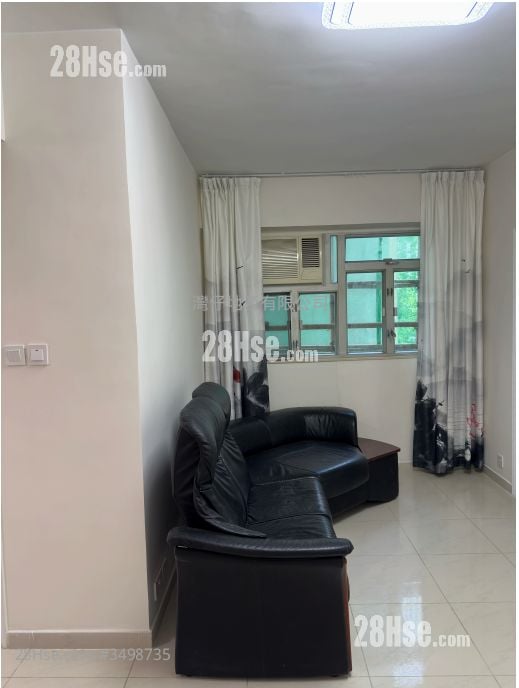 On Hing Mansion Rental 3 Bedrooms , 1 Bathroom 524 ft²