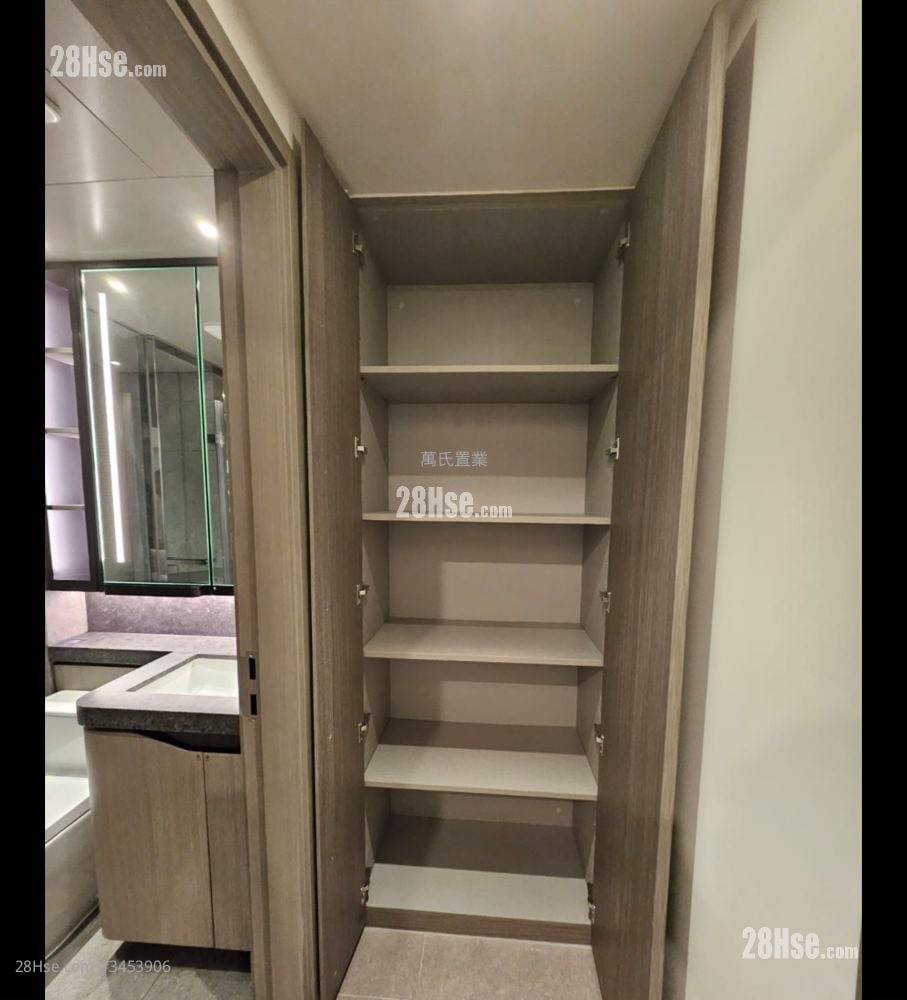 YOHO West 售盘 2 房 , 1 浴室 440 平方尺