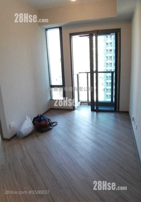 Reach Summit Sell 2 Bedrooms , 1 Bathroom 370 ft²