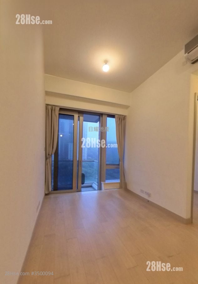 Island Residence Sell 2 Bedrooms , 1 Bathroom 499 ft²