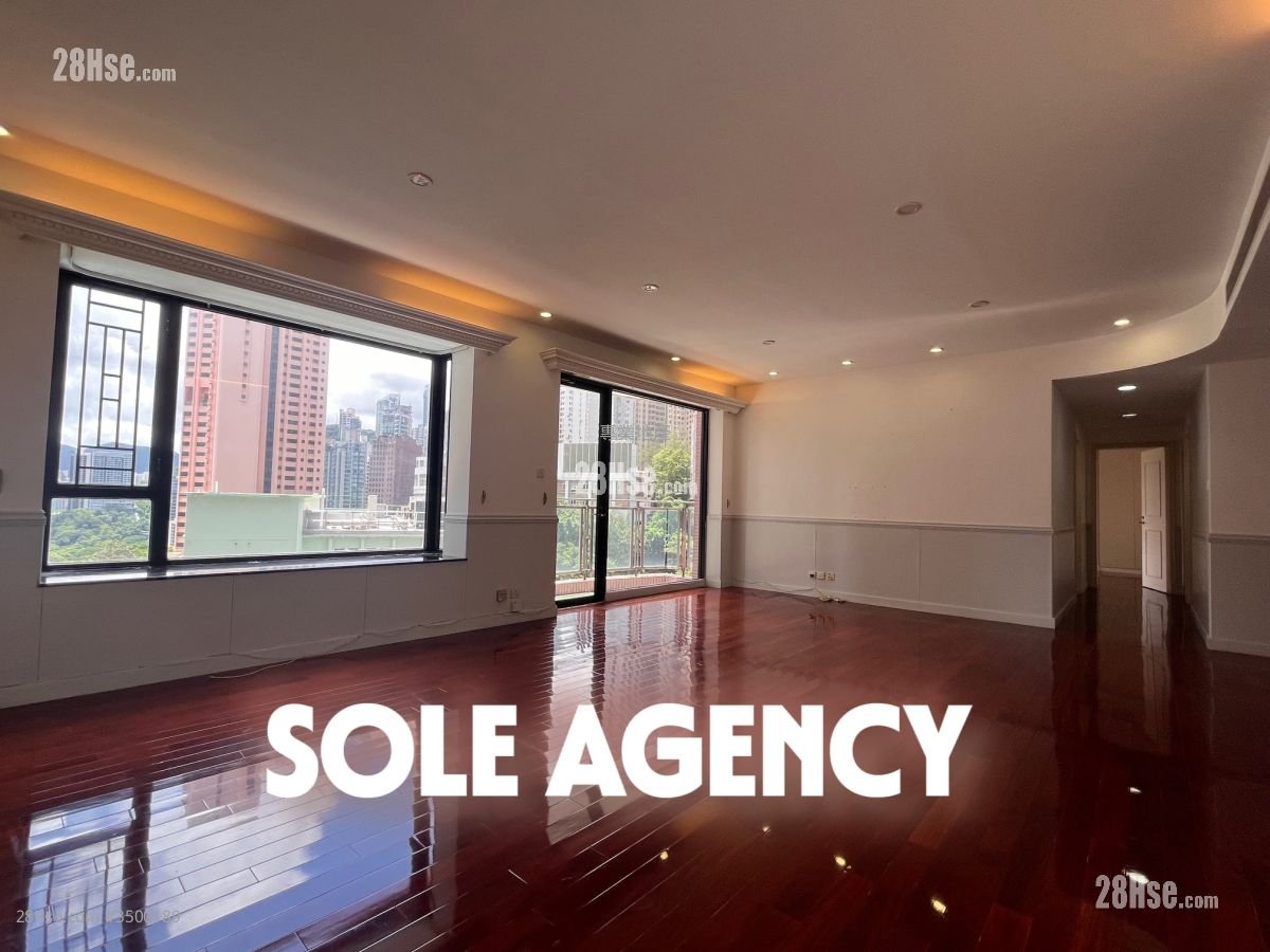 Regal Crest Sell 1,705 ft²