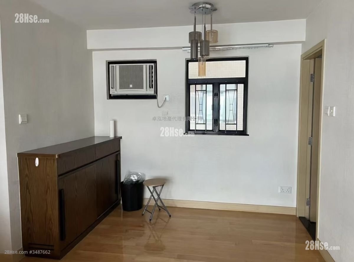 Kennedy Town Centre Rental 3 Bedrooms , 2 Bathrooms 586 ft²