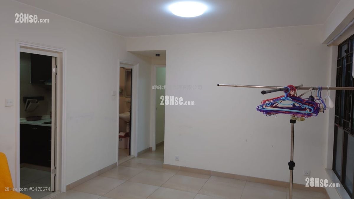 Parc Oasis Rental 3 Bedrooms , 2 Bathrooms 584 ft²