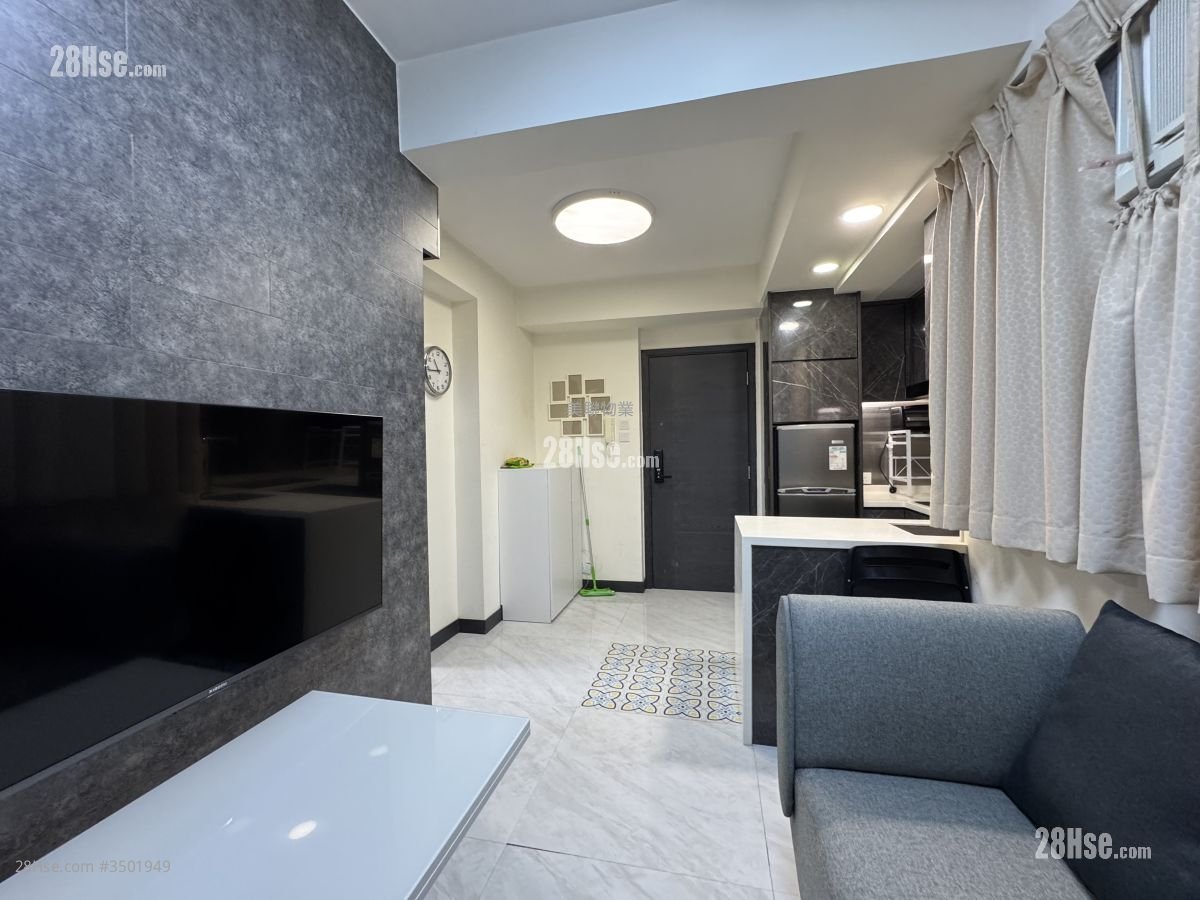 Greenwood Garden Rental 1 Bedroom , 1 Bathroom 215 ft²