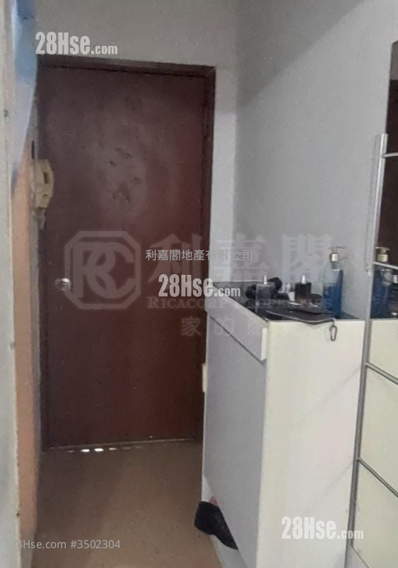 Telford Gardens Sell 2 Bedrooms 551 ft²
