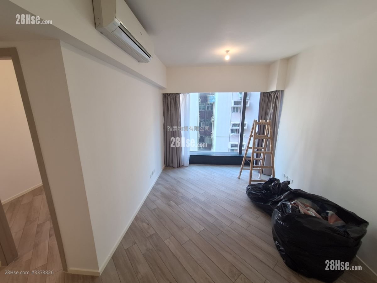 Fleur Pavilia Rental 2 Bedrooms , 1 Bathroom 655 ft²