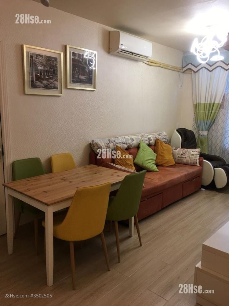 Sheung Chui Court Sell 2 Bedrooms , 1 Bathroom 439 ft²