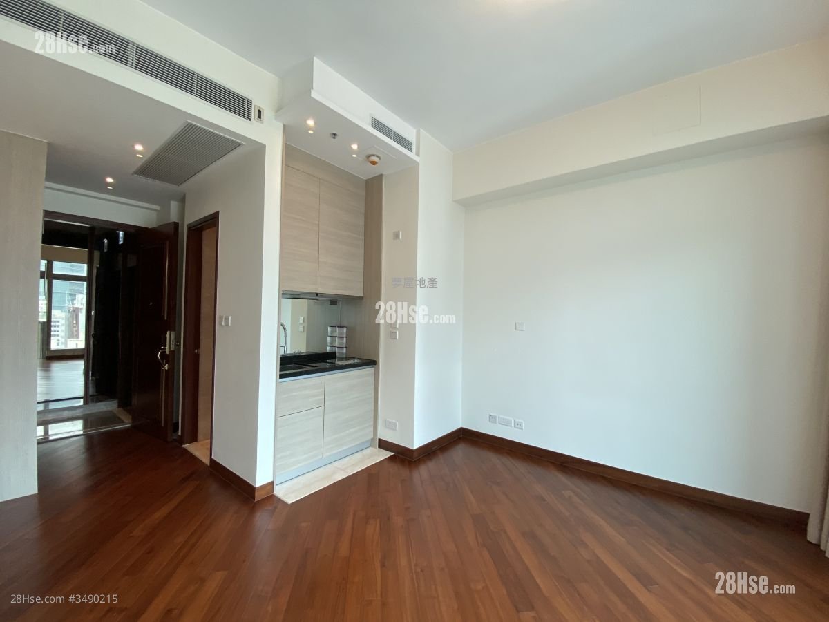 The Avenue Rental Studio , 1 Bathroom 339 ft²