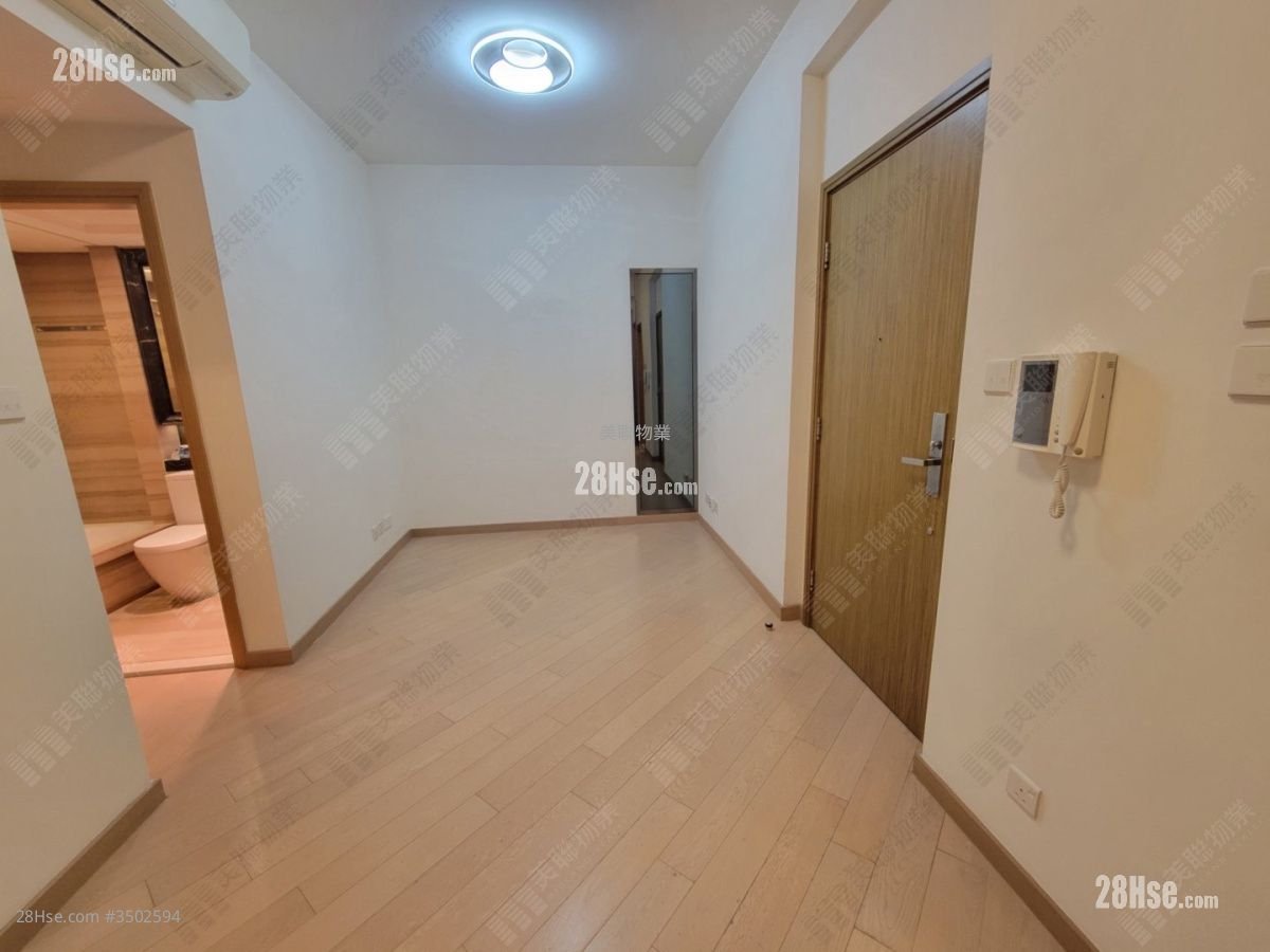 Century Gateway Sell 2 Bedrooms 481 ft²