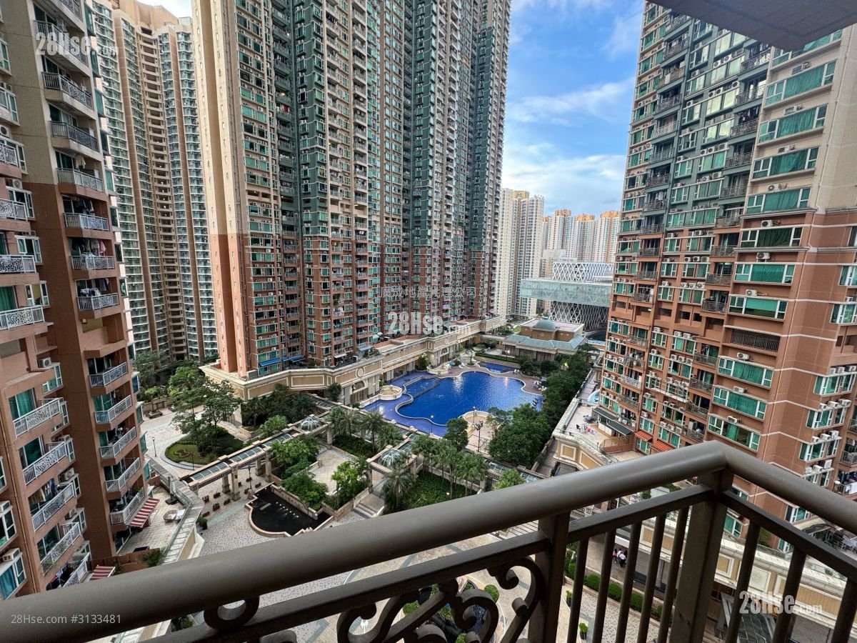 Metro Town Rental 3 Bedrooms , 2 Bathrooms 629 ft²