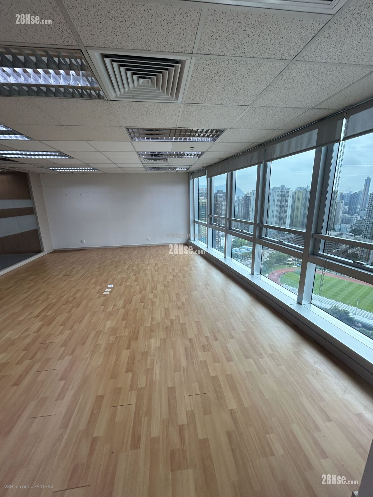 Laws Commercial Plaza Rental 1 Bedroom