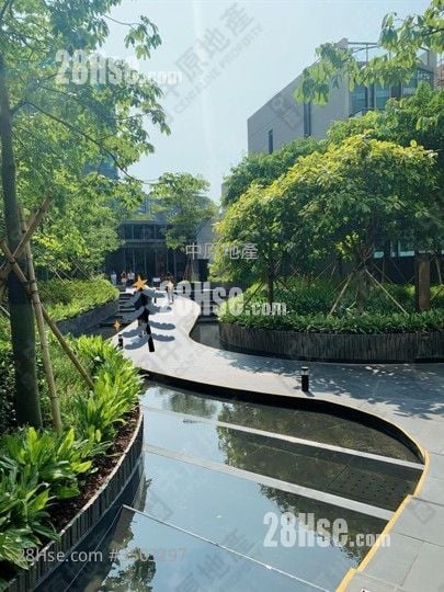 Le Point Sell 2 Bedrooms , 1 Bathroom 551 ft²