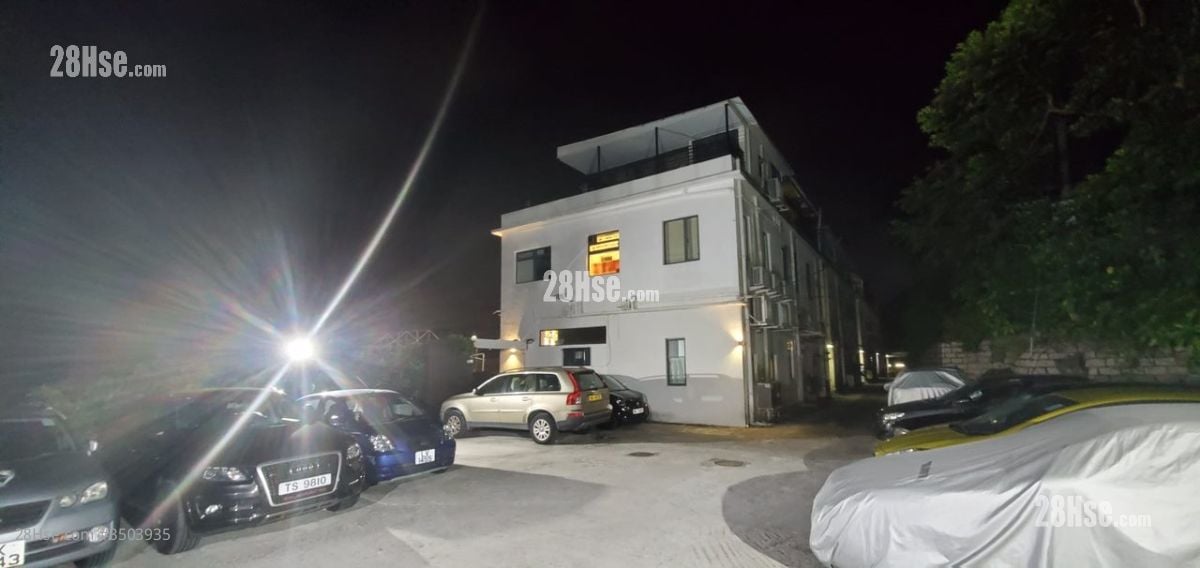 Man Sau San Tsuen Sell 3 Bedrooms , 2 Bathrooms