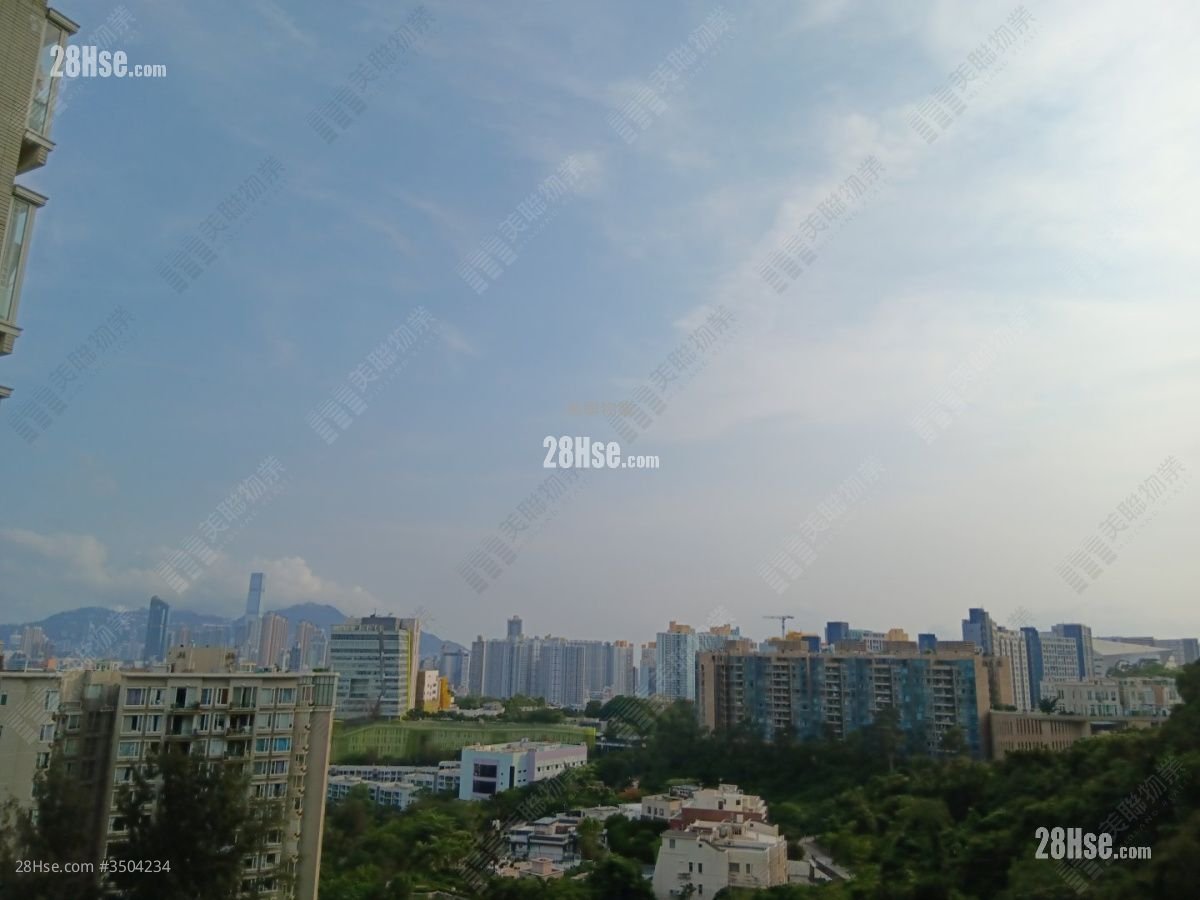 One Beacon Hill Sell 3 Bedrooms , 3 Bathrooms 990 ft²