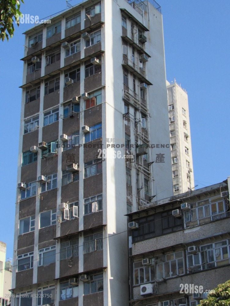 Tat Wo Building Sell 2 Bedrooms , 1 Bathroom 321 ft²