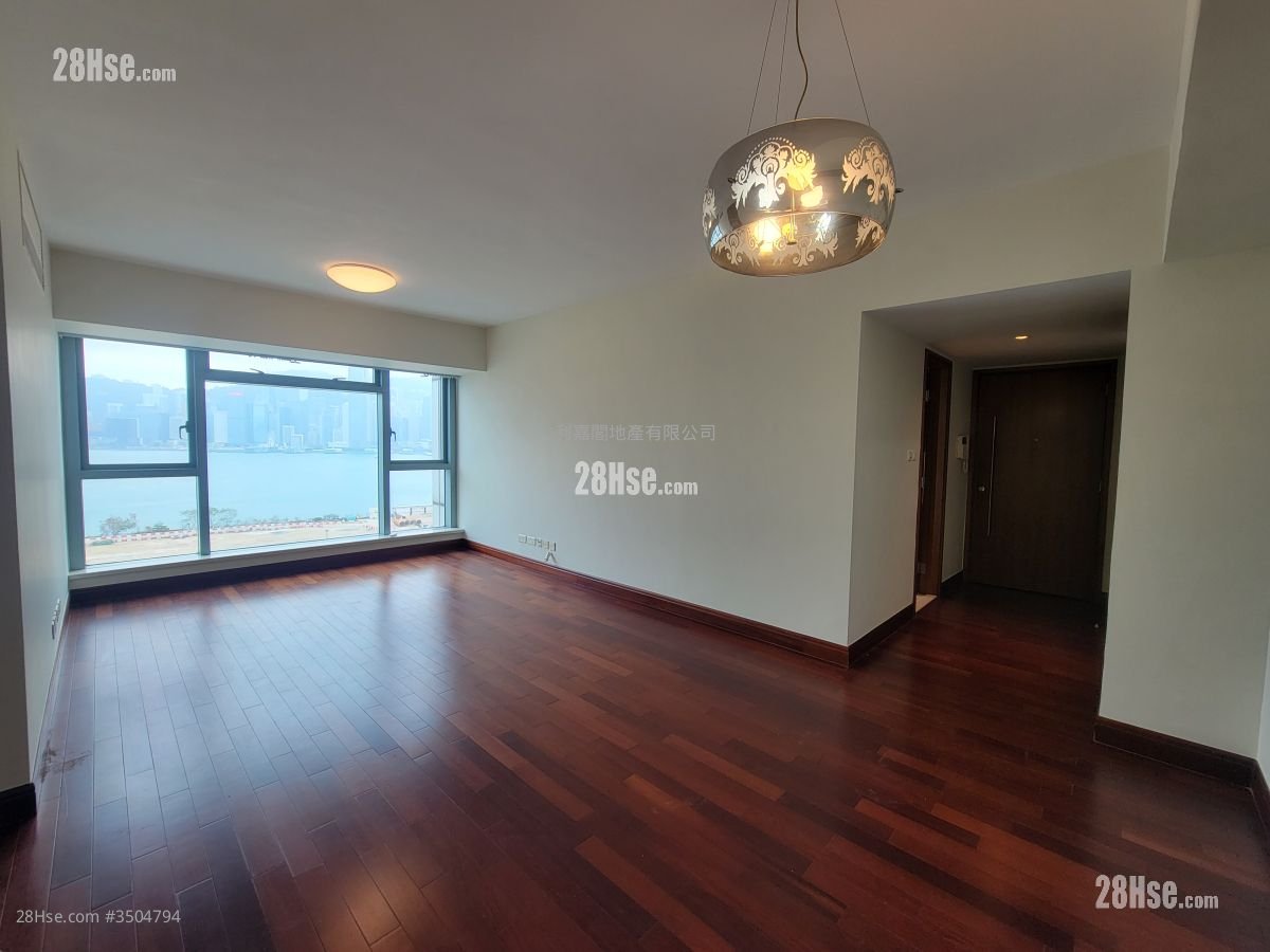 The Harbourside Sell 3 Bedrooms , 2 Bathrooms 1,015 ft²