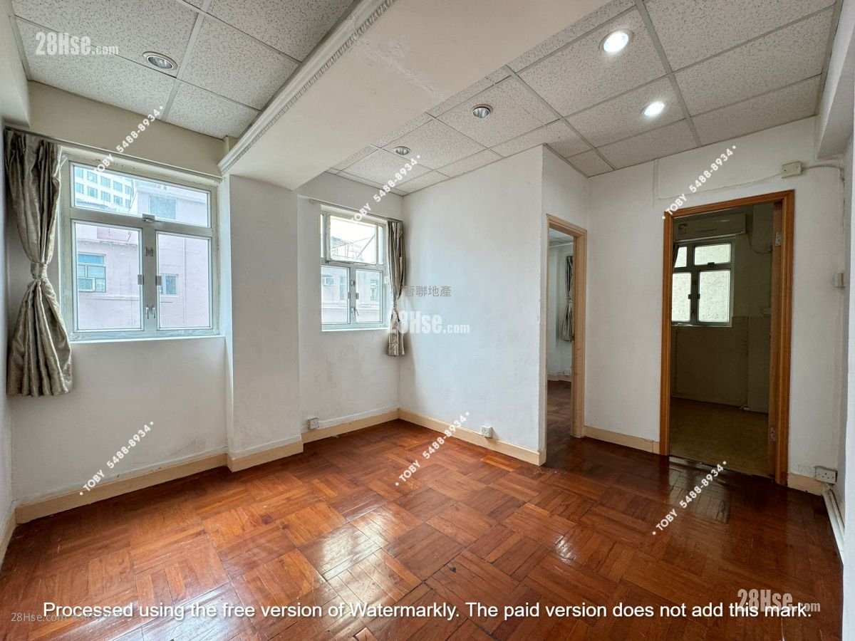 Lung Shing Building Sell 2 Bedrooms , 1 Bathroom 469 ft²