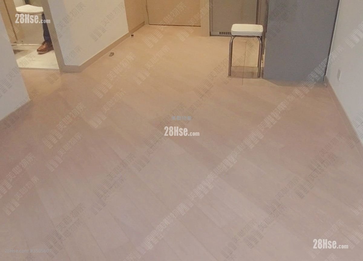Mount Regency Sell 2 Bedrooms , 1 Bathroom 386 ft²