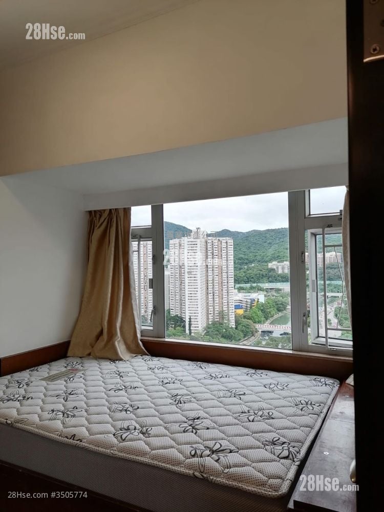 Tai Po Centre Rental 4 Bedrooms , 1 Bathroom 399 ft²