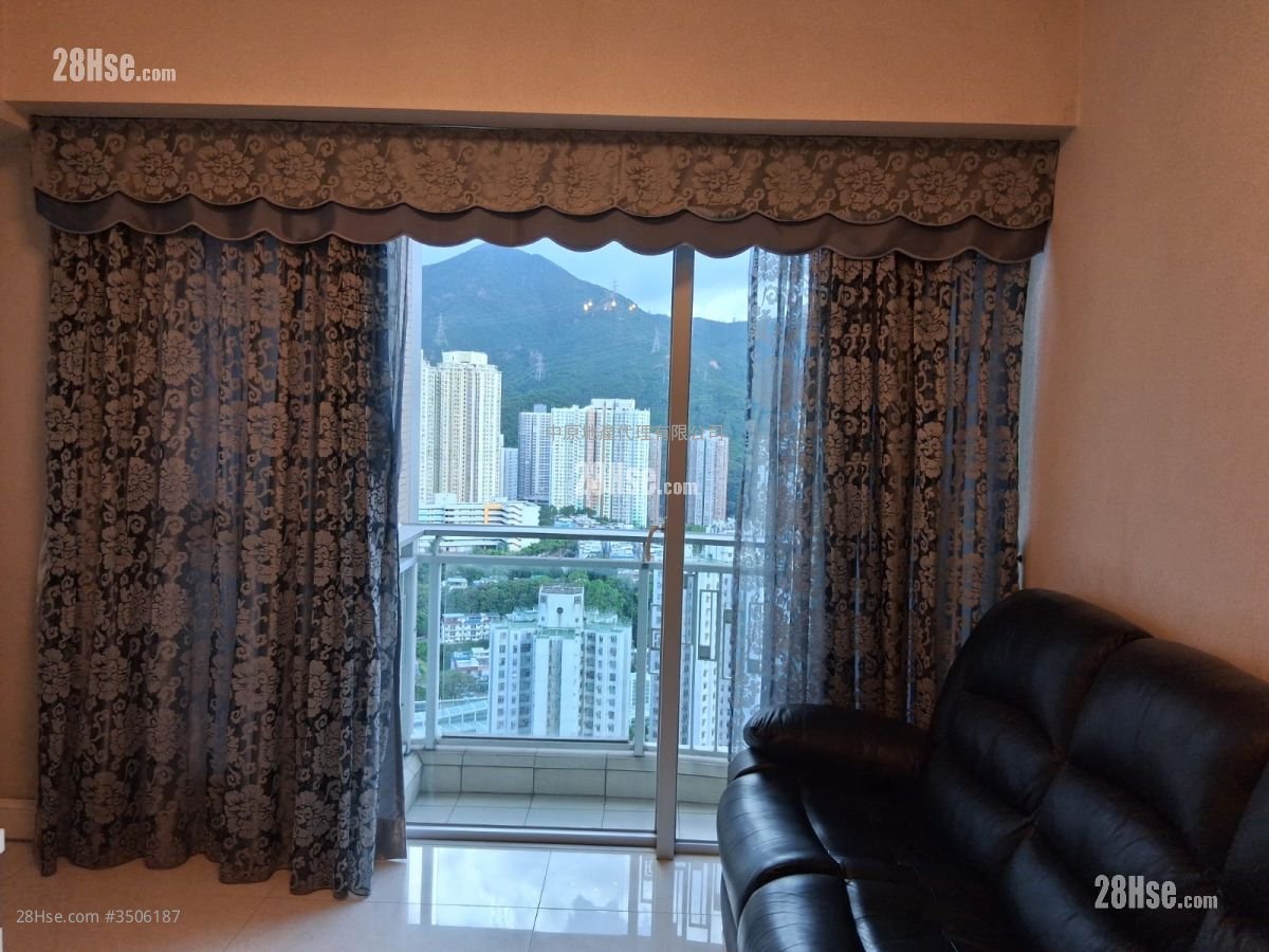Festival City Sell 3 Bedrooms , 2 Bathrooms 688 ft²