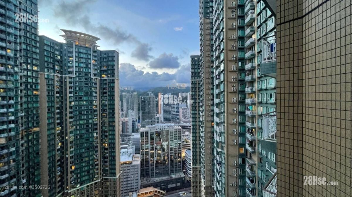 Banyan Garden Sell 3 Bedrooms 660 ft²