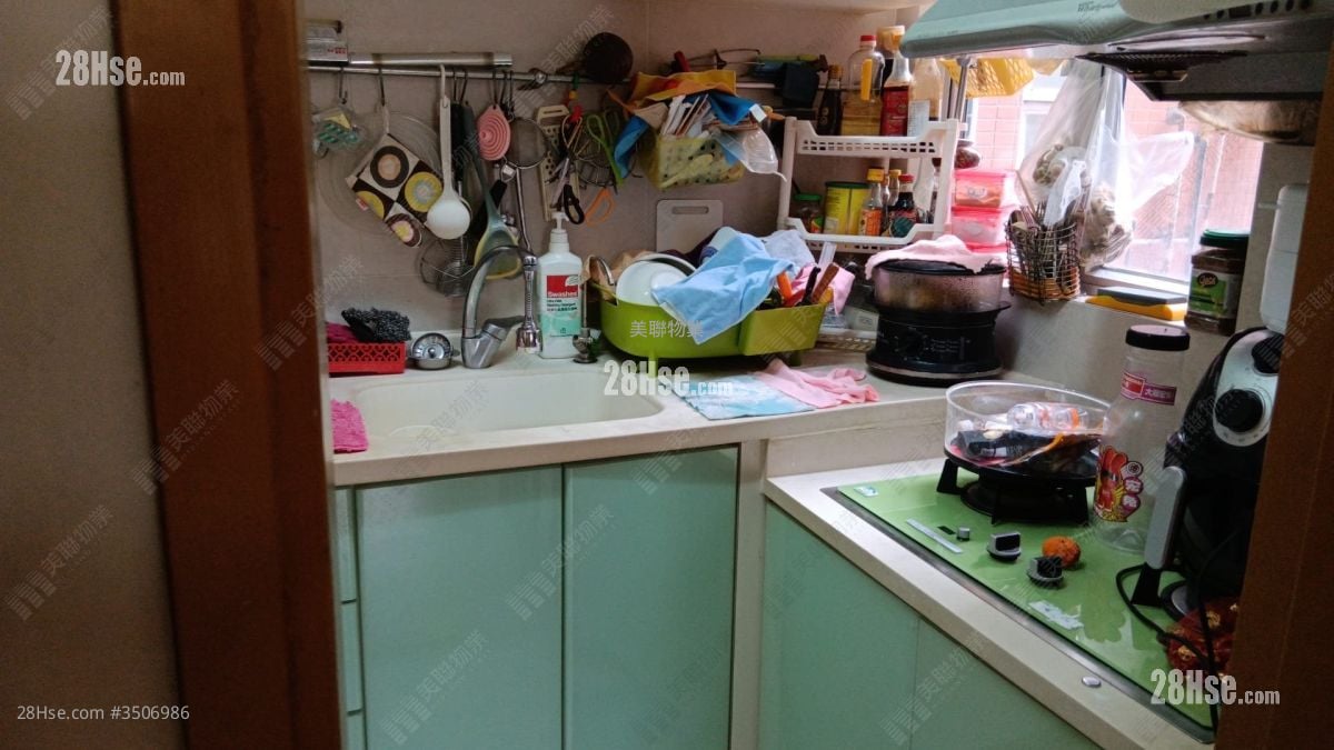 Greenview Garden Sell 3 Bedrooms , 1 Bathroom 524 ft²
