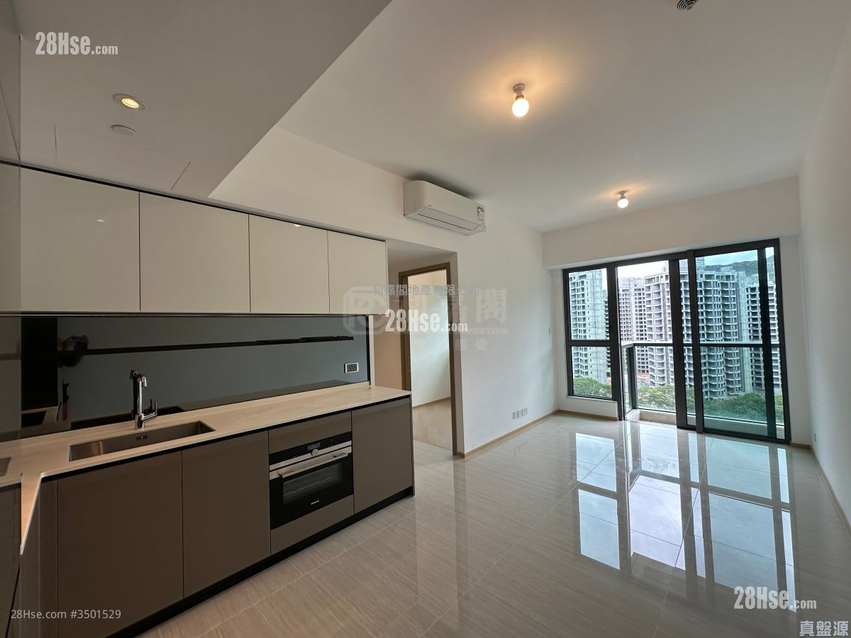 Mori Sell 2 Bedrooms , 1 Bathroom 495 ft²