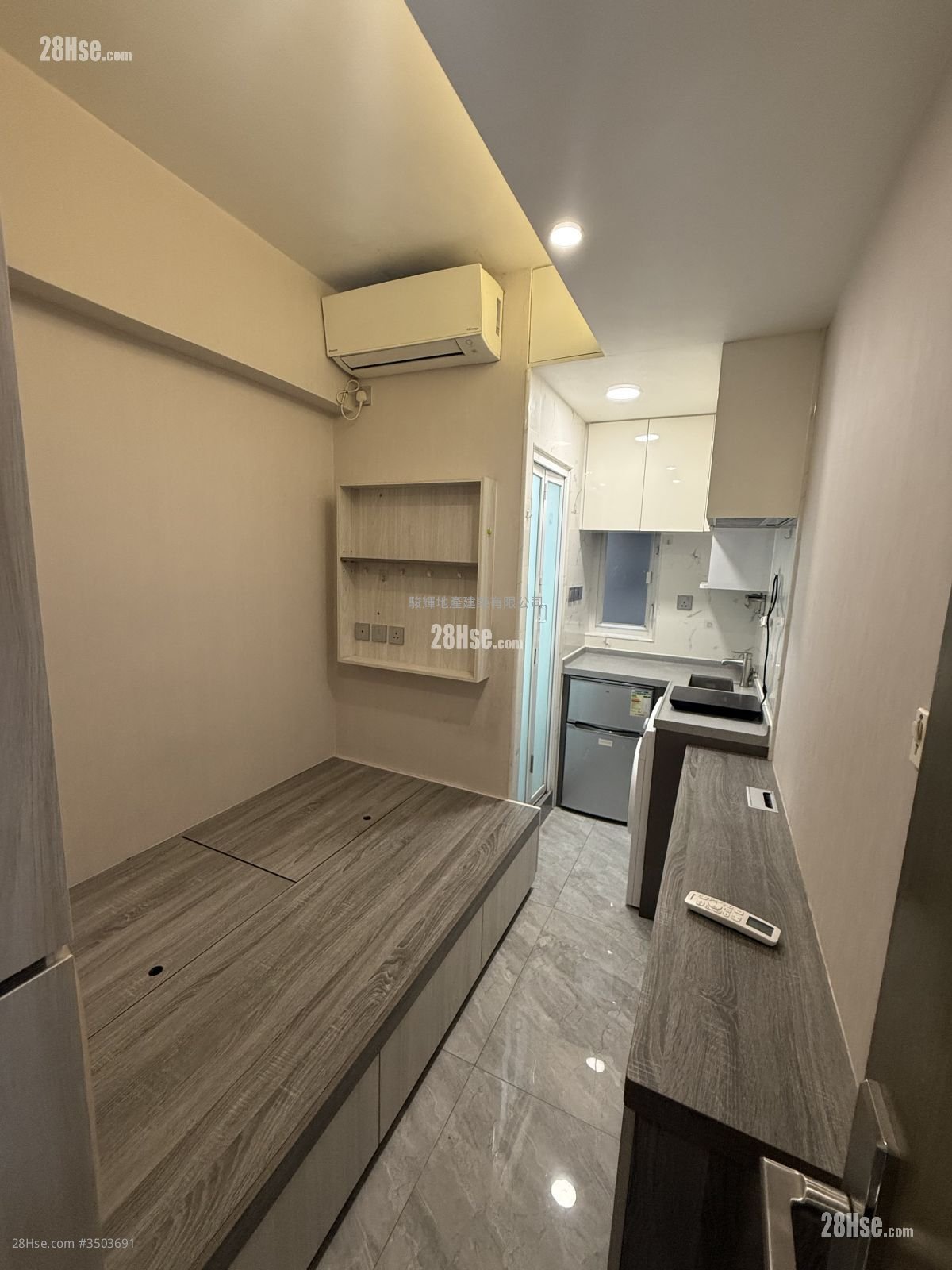 Pak Po Mansions Rental Studio , 1 Bathroom 150 ft²