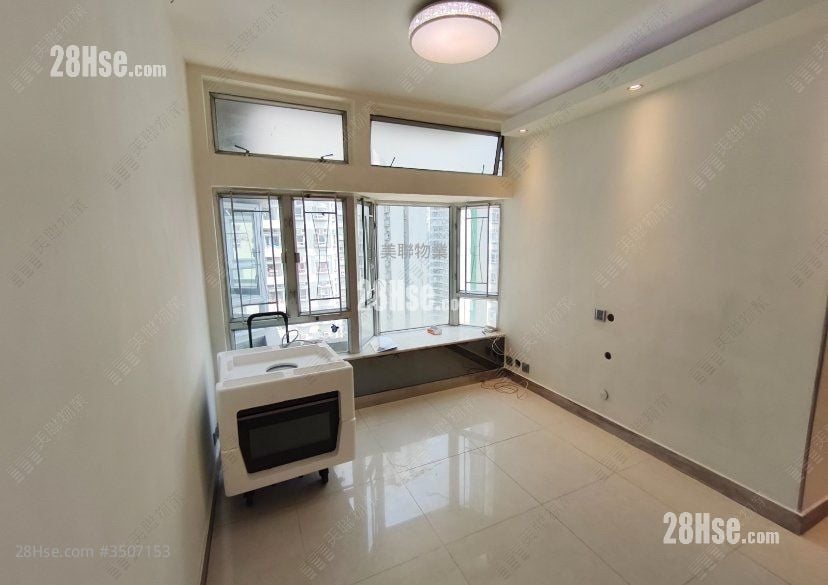 Riviera Gardens Sell 3 Bedrooms 497 ft²