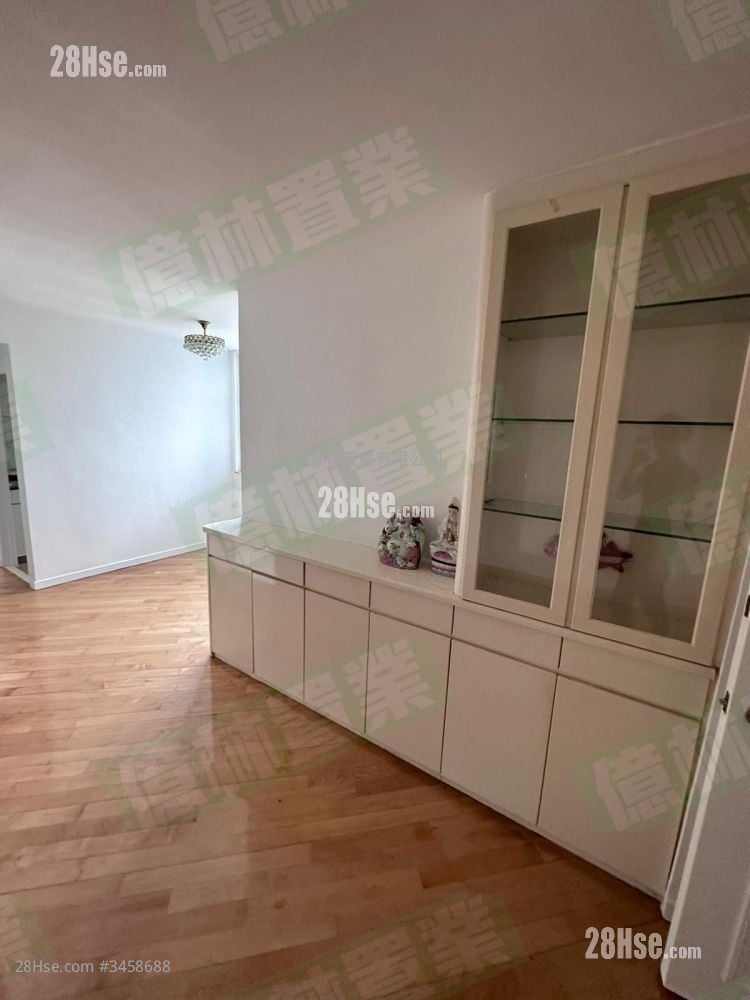 Kai Tin Tower Sell 2 Bedrooms , 1 Bathroom 527 ft²