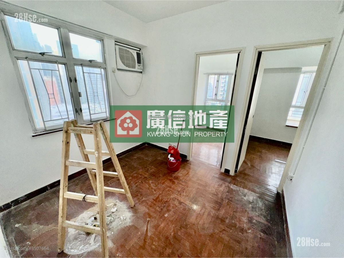 Foo Tat Building Rental 2 Bedrooms , 1 Bathroom 306 ft²