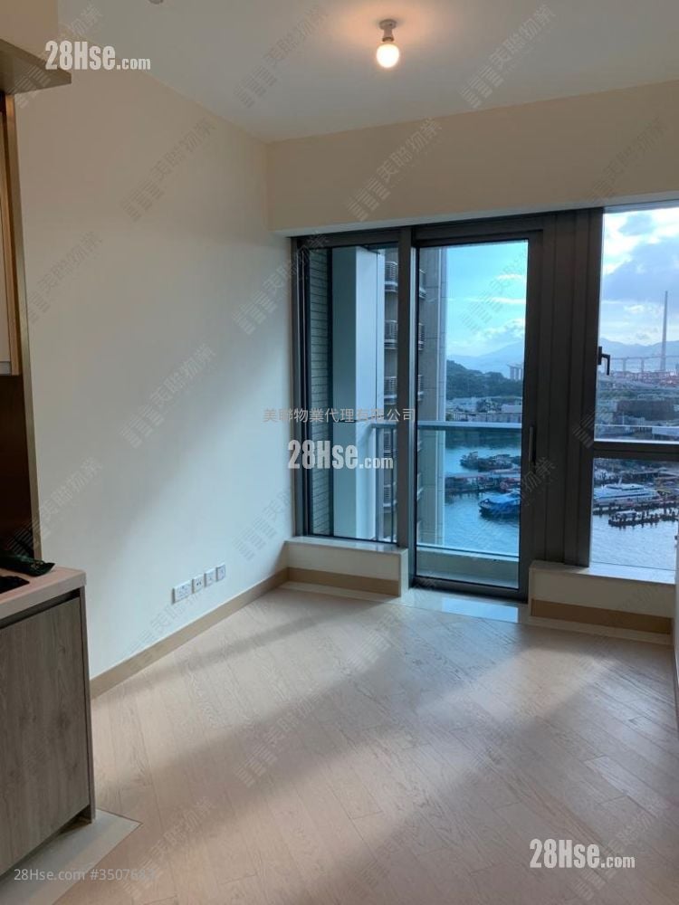 Grand Victoria Sell 1 Bedroom 320 ft²