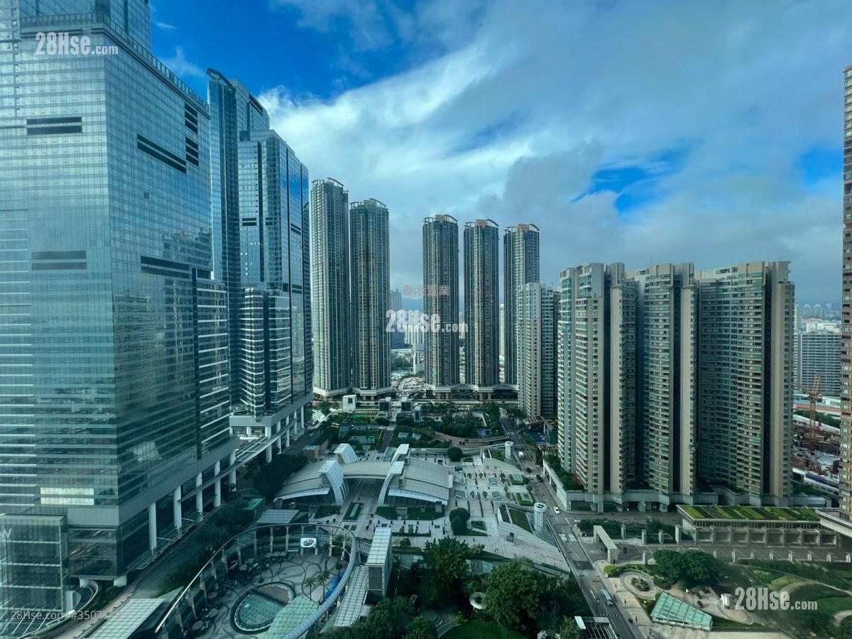 The Harbourside Sell 2 Bedrooms , 2 Bathrooms 743 ft²