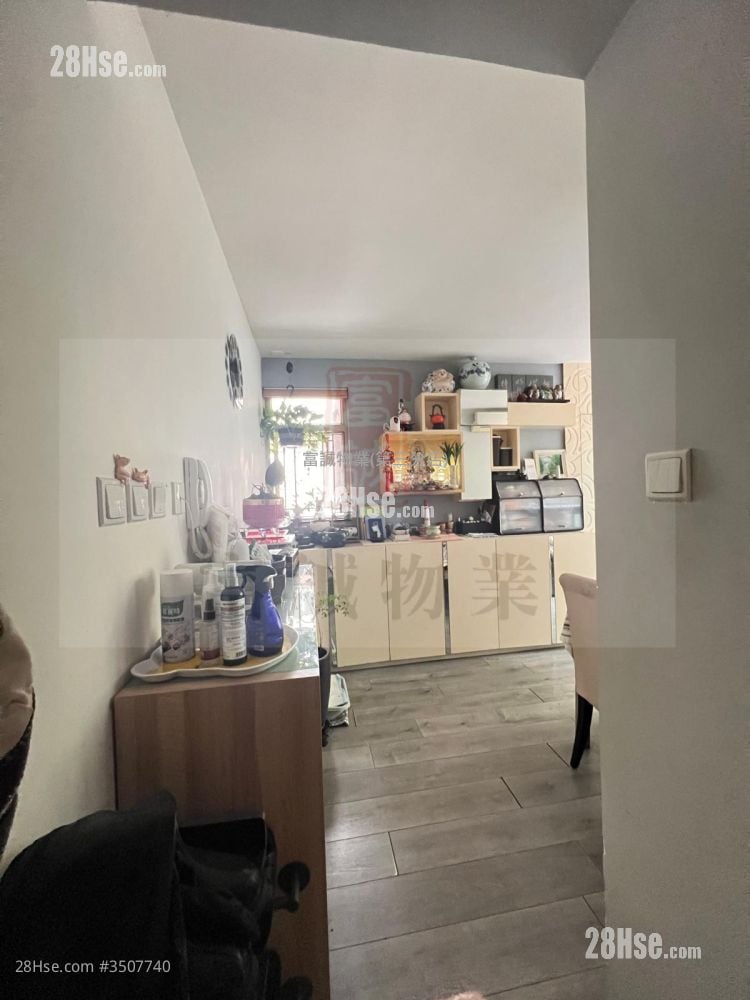 Lei On Court Sell 650 ft²