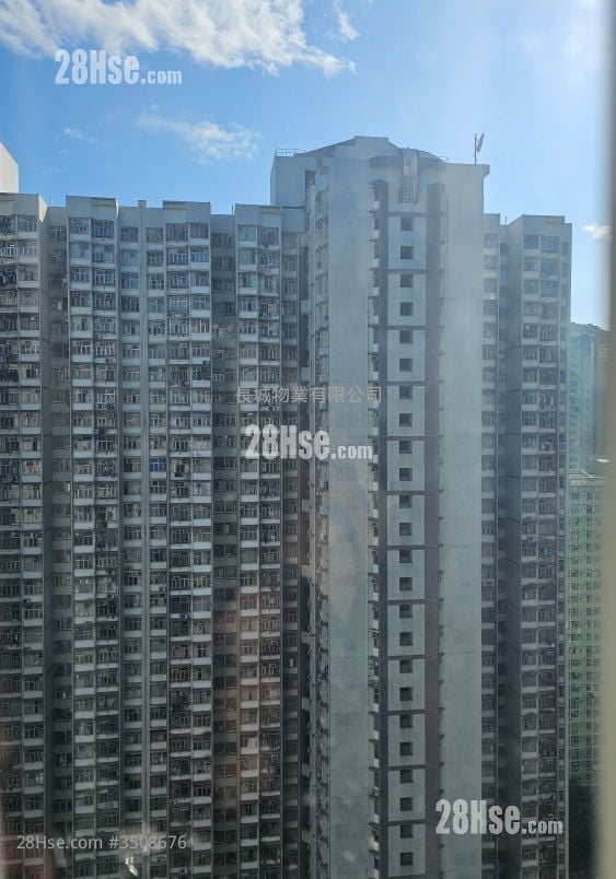 Kai Tsui Court Sell 2 Bedrooms , 1 Bathroom 598 ft²