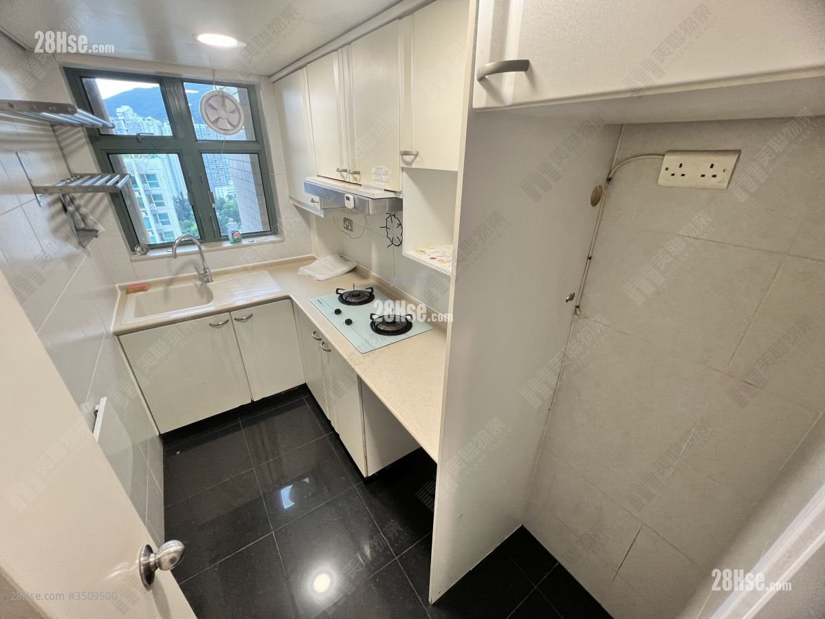 Ocean View Rental 3 Bedrooms 561 ft²