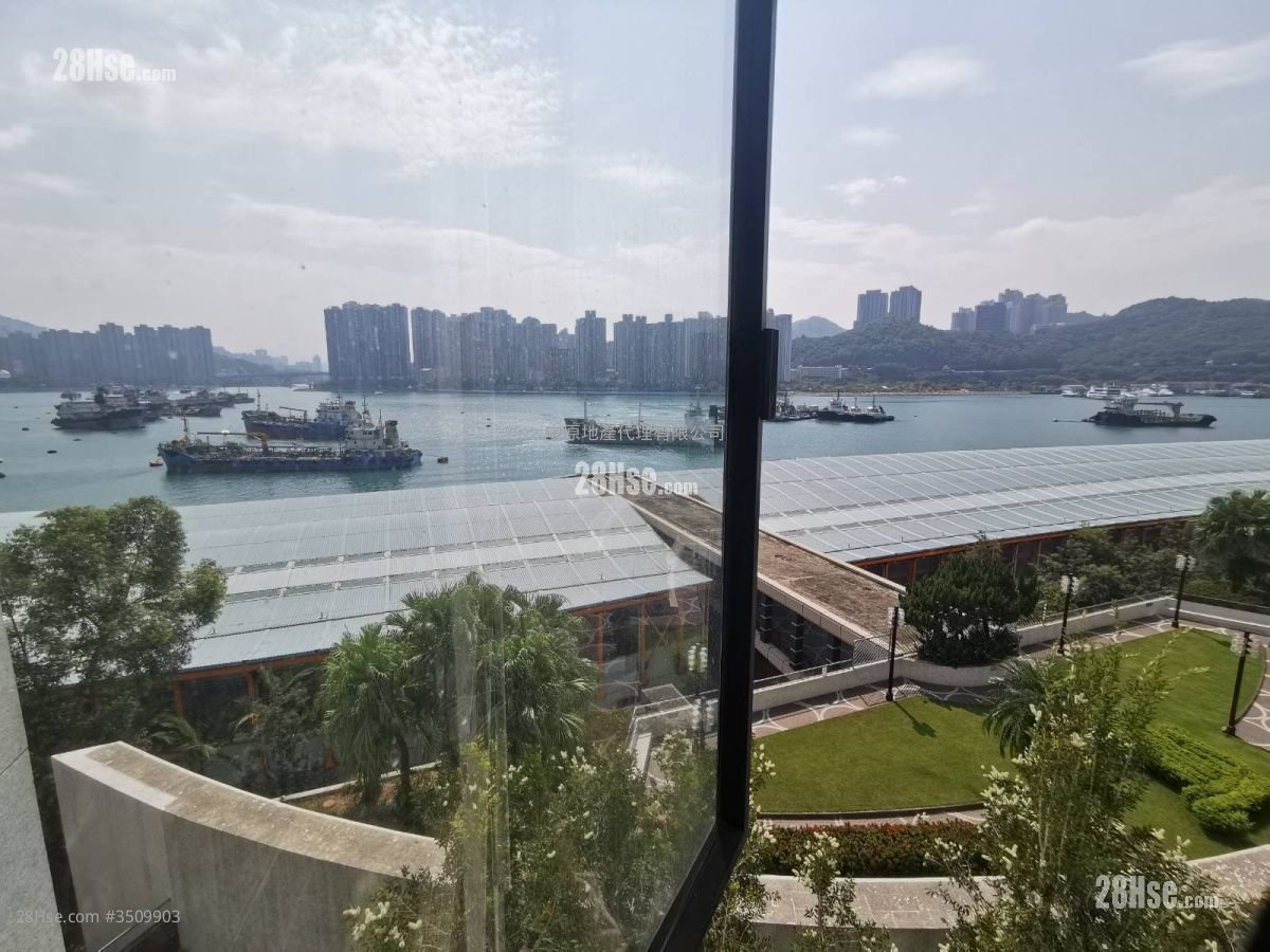 Bayview Garden Sell 3 Bedrooms , 2 Bathrooms 760 ft²