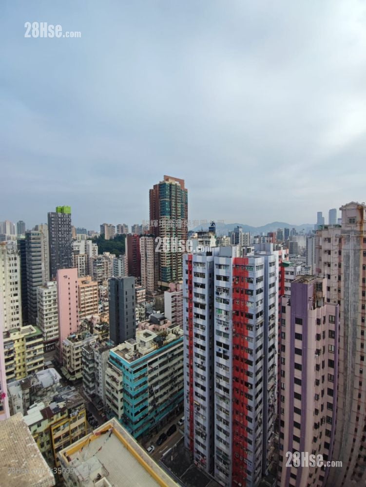 Shun Fung Building Sell 2 Bedrooms , 1 Bathroom 248 ft²