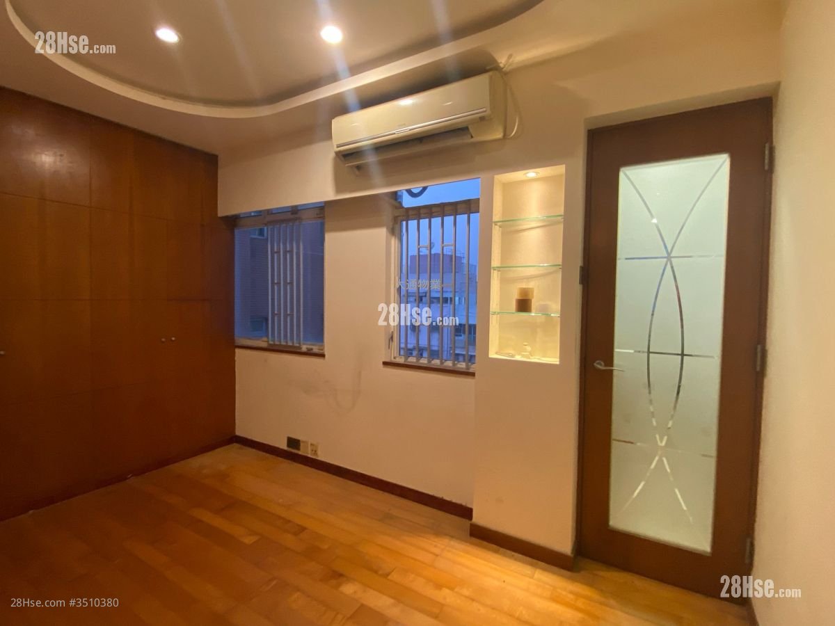Mei Tung Building Rental 1 Bathroom 285 ft²