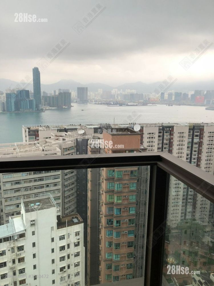One Prestige Rental Studio , 1 Bathroom 193 ft²