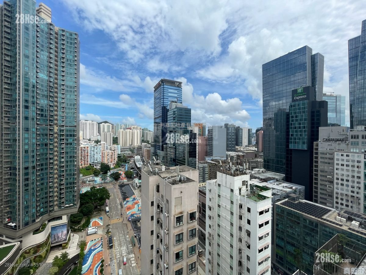 Yue Man Centre Sell 3 Bedrooms , 1 Bathroom 694 ft²