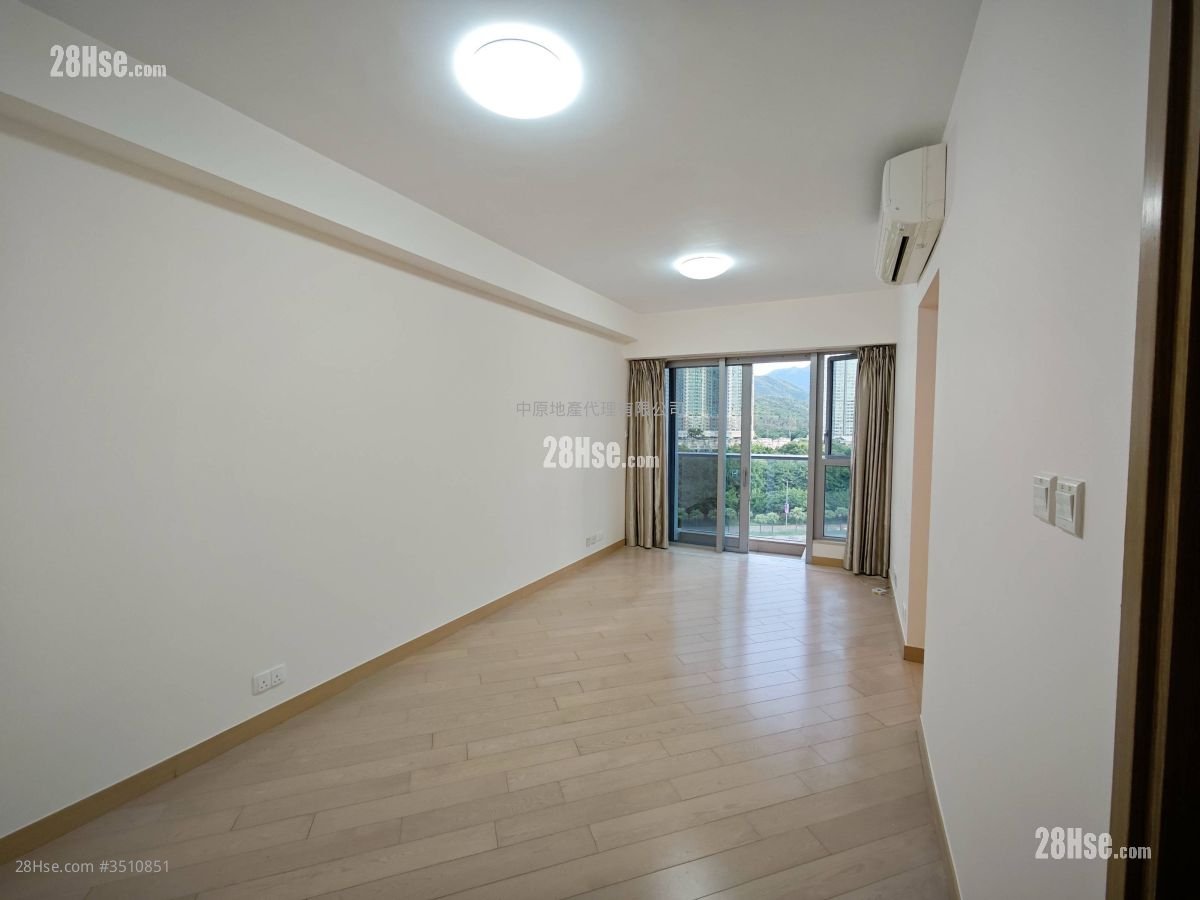 Century Link Rental 3 Bedrooms , 2 Bathrooms 646 ft²