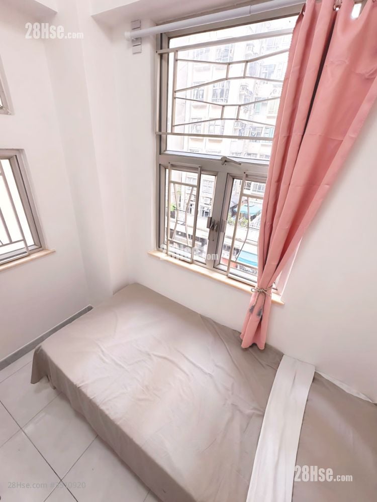Shun Fung Building Rental 4 Bedrooms , 1 Bathroom 330 ft²