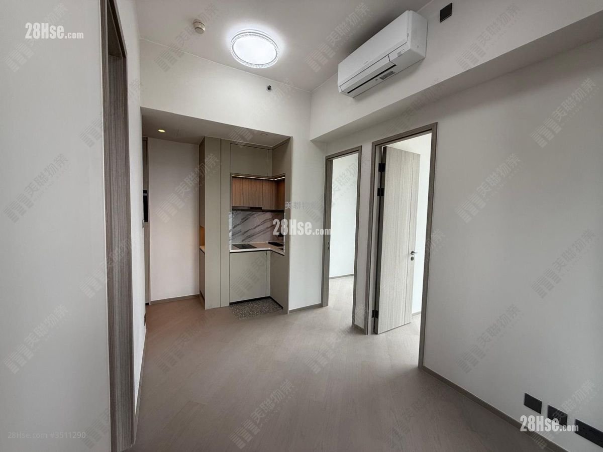 Bondlane Rental 2 Bedrooms , 1 Bathroom 421 ft²