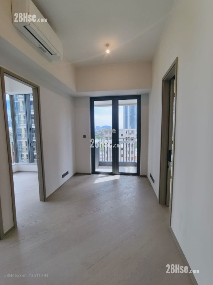 Bondlane Rental 2 Bedrooms , 1 Bathroom 421 ft²
