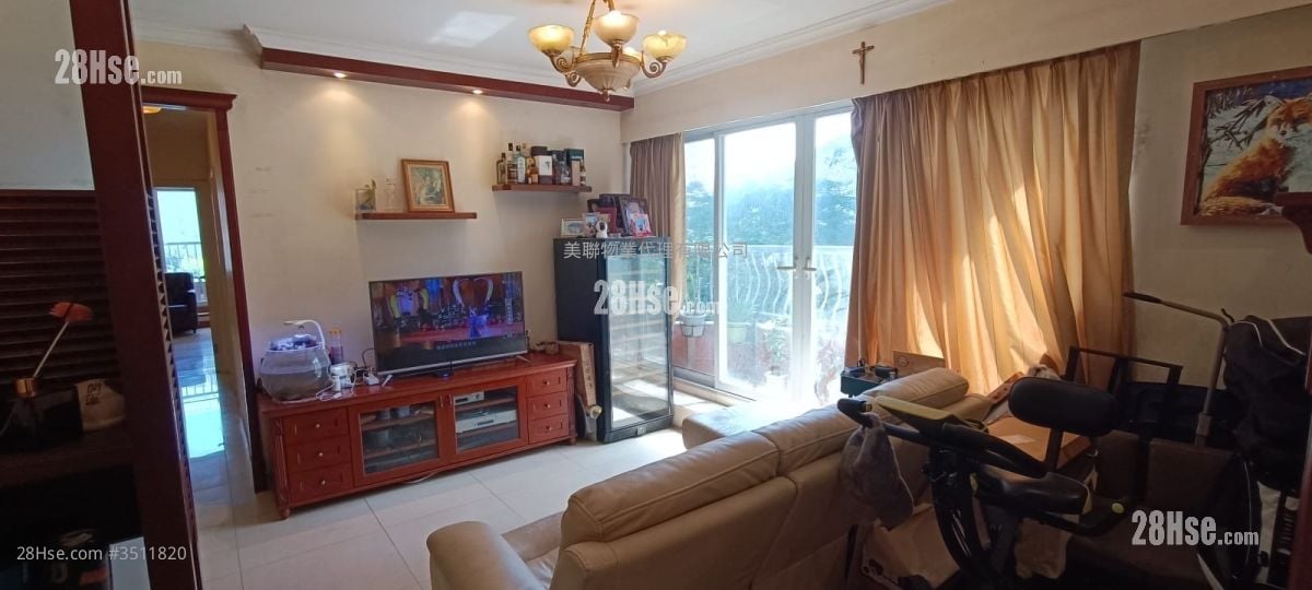 Hong Kong Garden Sell 3 Bedrooms , 2 Bathrooms 792 ft²