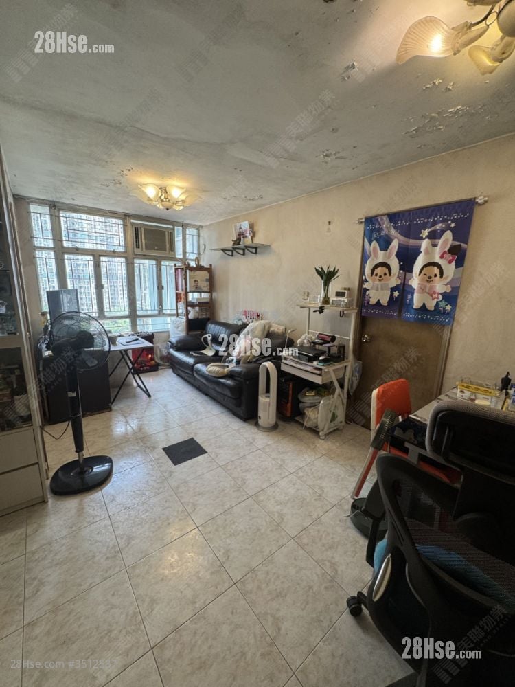 King Shing Court Sell 1 Bedroom 546 ft²