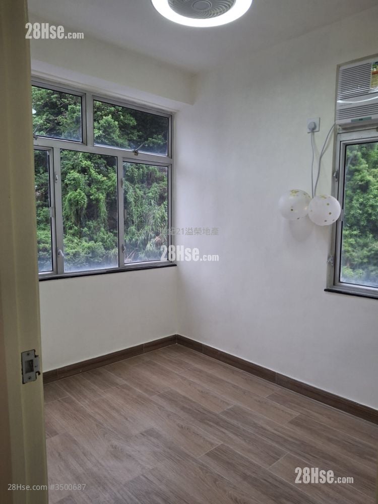 Sun Sing Centre Rental 2 Bedrooms , 1 Bathroom 294 ft²